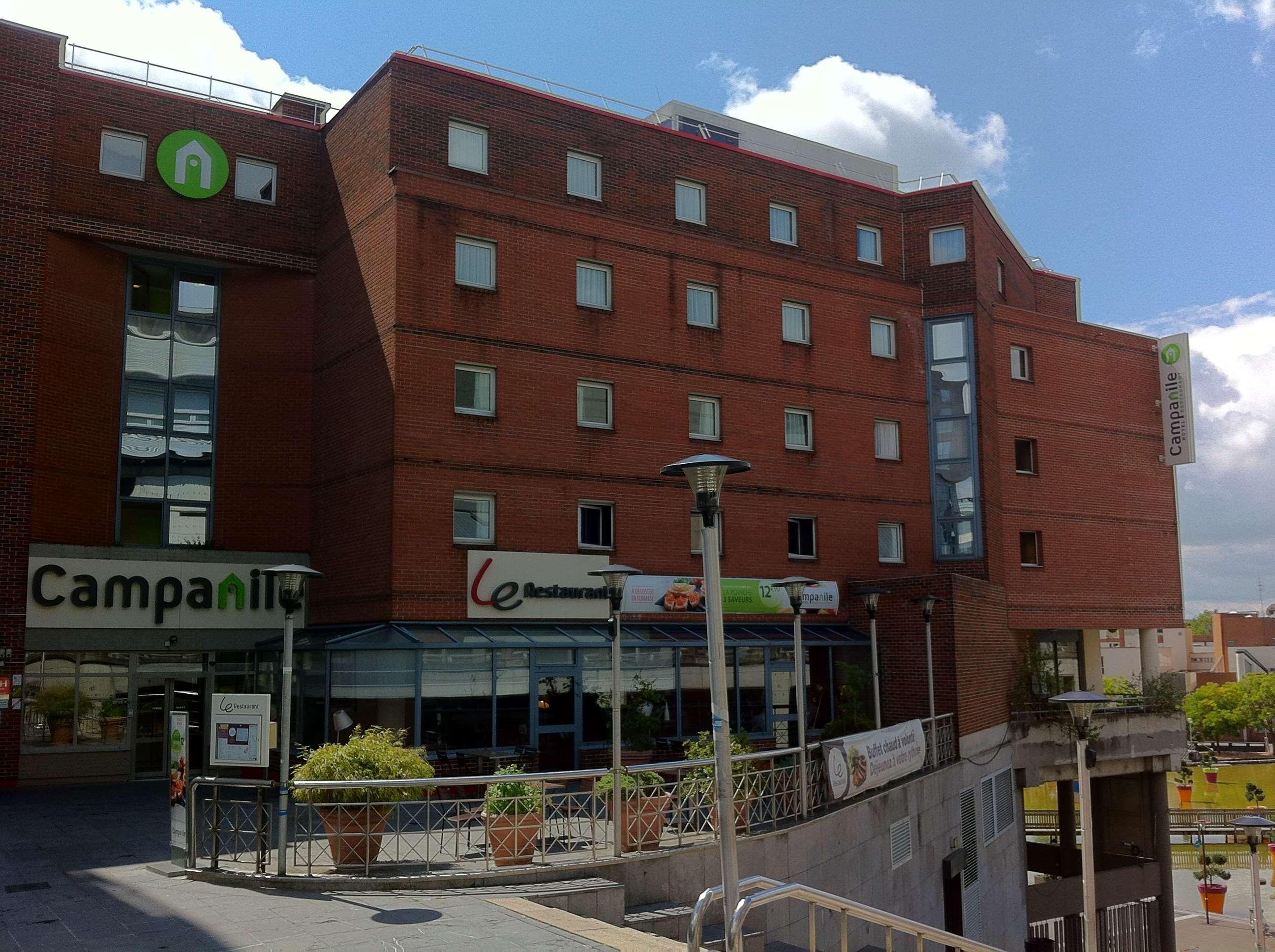 Hotel Campanile Saint-Quentin-En-Yvelines Montigny-le-Bretonneux Esterno foto